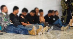 Jacmel – Les familles des 17 mercenaires placent leurs espoirs dans la réunion de Petro-Voltaire pour les rapatrier à bord d’un avion militaire déjà sur place