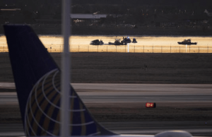 Drame aérien à Washington – Tous les passagers de l’avion d’American Airlines entré en collision avec un hélicoptère militaire seraient décédés