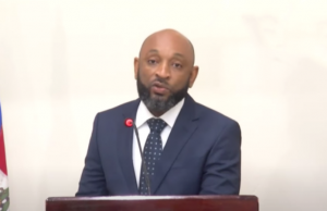 Eske se pa gouvènman an menm ki pyeje Minis Sante Piblik la ?