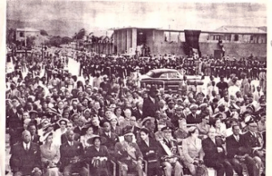 Gonaïves, 1er janvier 1954 – Le président Paul-Eugène Magloire inaugure la Cathédrale : le centenaire de l’indépendance devient une tradition à l’occasion de la célébration du tricentenaire