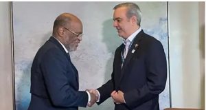 L’Edito du Rezo – Un decreto selectivo: La omisión estratégica de los gánsteres de cuello blanco