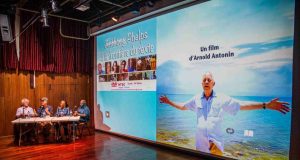 Un hommage international, à plusieurs voix et de grande amplitude, a été rendu au poète Anthony Phelps le 22 mars 2025