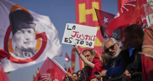 Turquie – Manifestation massive à Istanbul pour la libération du maire Ekrem Imamoglu