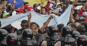 Violentes manifestations en Argentine : heurts entre police et défenseurs des retraités