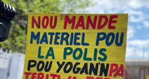 Léogâne : des milliers de manifestants réclament le renforcement de la police locale