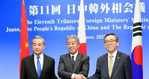 Le Japon, la Chine et la Corée du Sud s’allient pour déjouer la guerre commerciale lancée par Trump