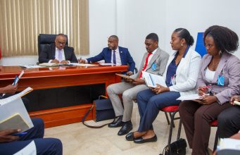Aux États-Unis, la justice tranche ; en Haïti, l’impunité récompense