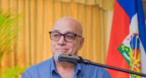 Washington accuse l’oligarque haïtien, Réginald Boulos, de soutenir les gangs terroristes