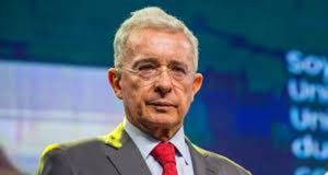 Colombie : l’ancien président Alvaro Uribe reconnu coupable de subornation de témoin