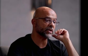 L’intelligence artificielle provoquera « 15 années d’enfer » à partir de 2027, prévient un ancien cadre de Google