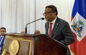 Saint-Cyr et Fils-Aimé recrutent une « firme privée » pour la perception des taxes frontalières : Fritz Jean sollicite la saisine du Conseil des ministres