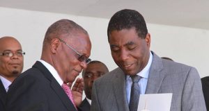 Haïti – Avant-projet de Constitution | Bossé accuse Enex Jean-Charles d’avoir détourné 200 millions en 2016 pour corrompre le Parlement