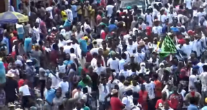 Haïti : plusieurs milliers de personnes marchent pour la paix à Port-au-Prince