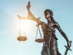 Mort d’une femme lors d’une opération de l’ICE : le Minnesota engage des poursuites contre le gouvernement fédéral