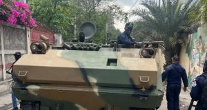 PNH : trois chars blindés sud-coréens face à la réalité des gangs