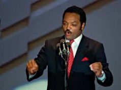 Jesse Jackson, compagnon de lutte de Martin Luther King Jr., s’éteint à 84 ans