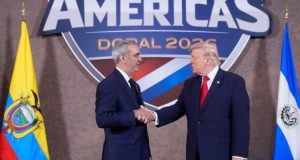 Abinader réaffirme sa soumission aux États-Unis lors du sommet d’extrême droite de Trump